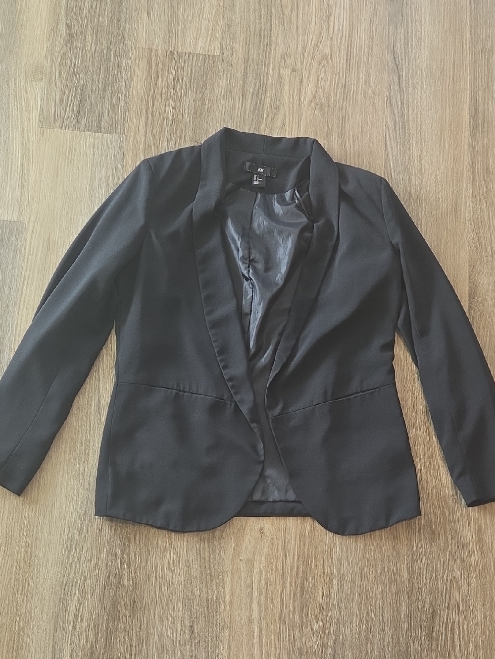 H&M Women's Black Tailored Blazer Size 6